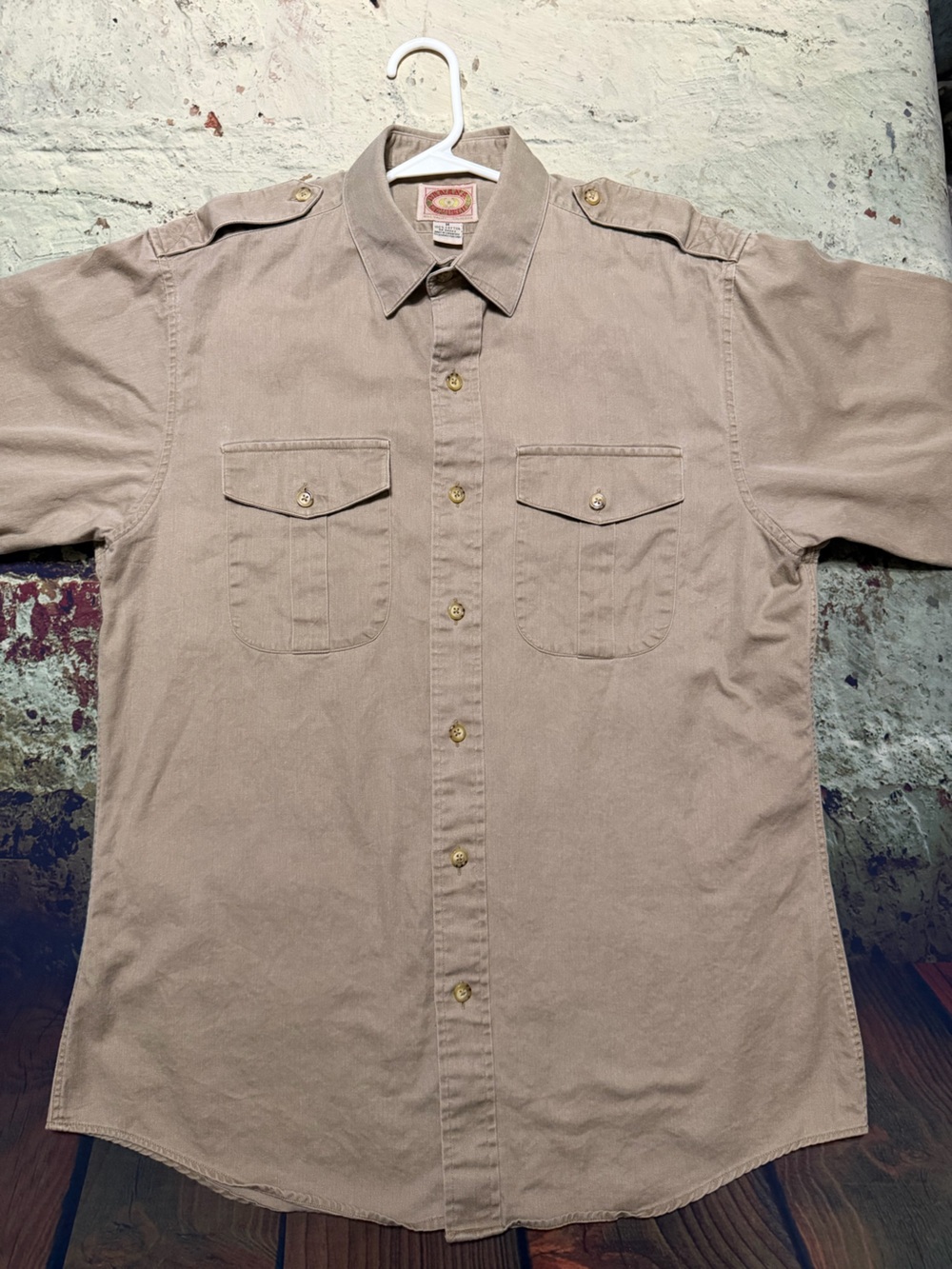 Banana Republic Mill Valley California Men's Beige B-Down Utility Safari Shirt